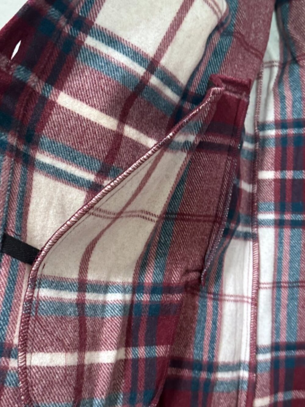 Woolx Sutton Long Shacket Frozen Cranberry Plaid size Small NIB - Picture 2 of 6